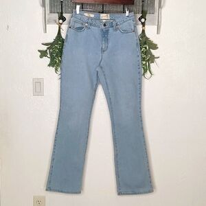 Universal thread vintage boot cut stretch light wash jeans women's size 2/26R